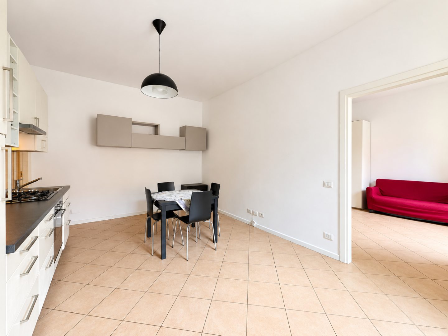 Milano Via Lomellina – Bilocale in affitto