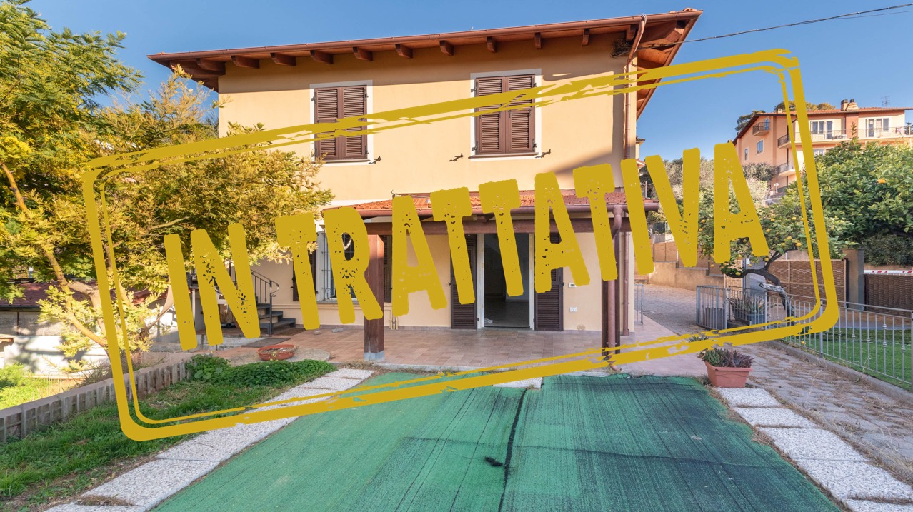 QUADRILOCALE A DUE PASSI DAL MARE!!!