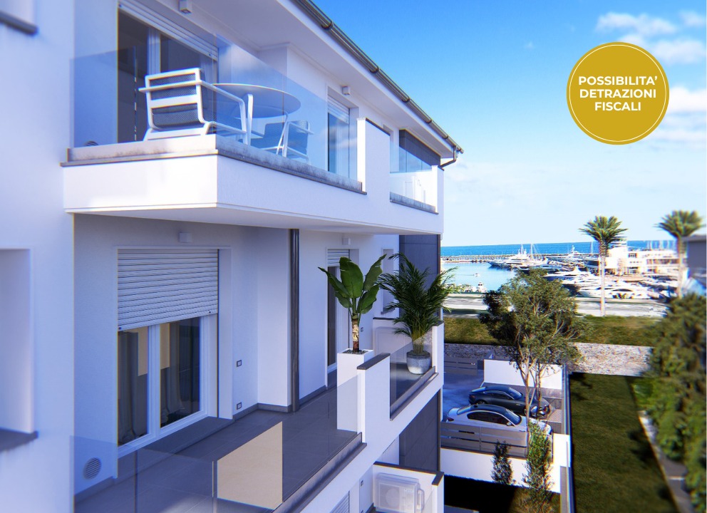 NUOVA COSTRUZIONE - BILOCALE FRONTE PORTO A LOANO