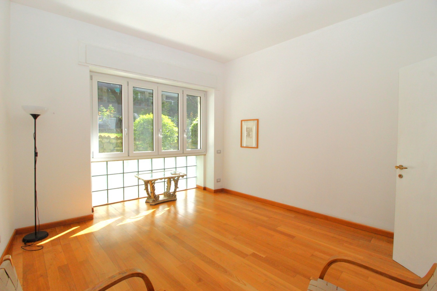 Gallery 7