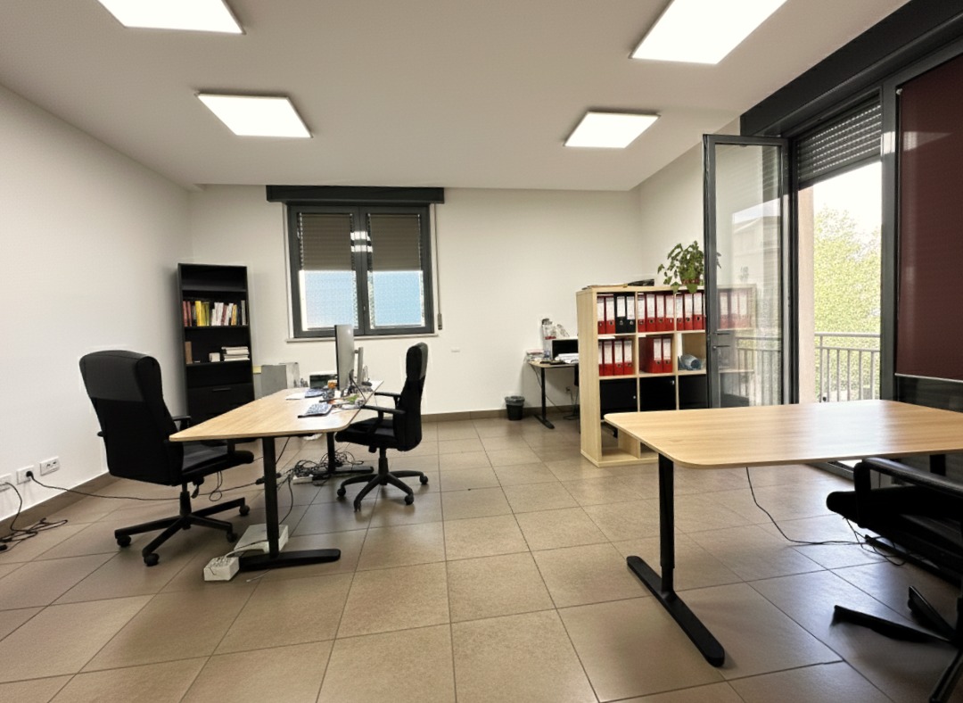 Ufficio in affitto a Cimiano