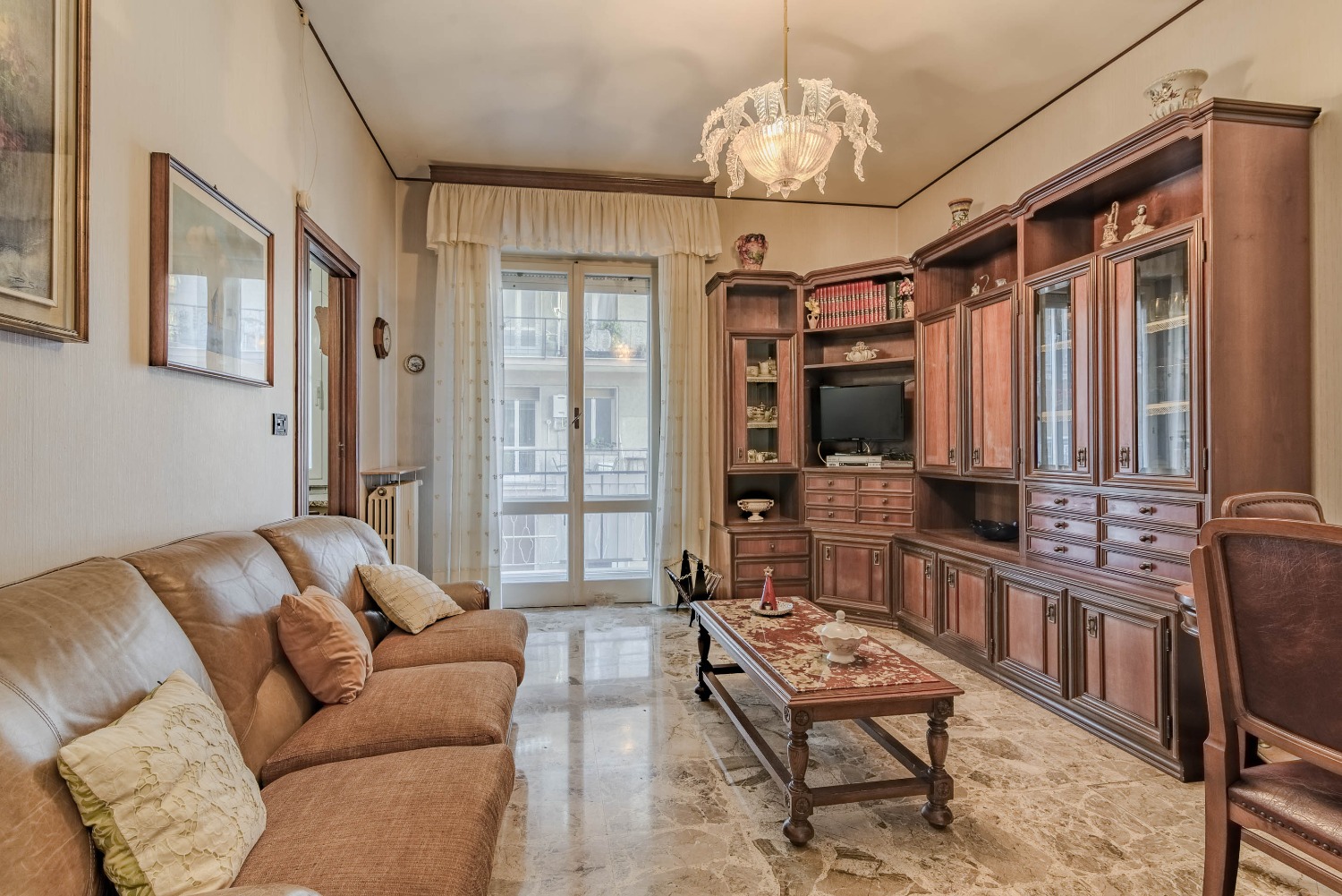 AMPIO TRILOCALE A 400 METRI DAL MARE E DAL CENTRO!