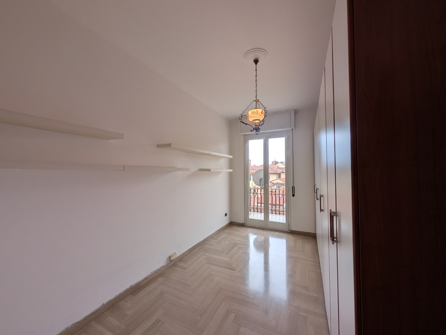 Gallery 4