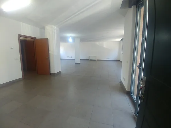 Ufficio 1 Piano 130 mq ottimo stato