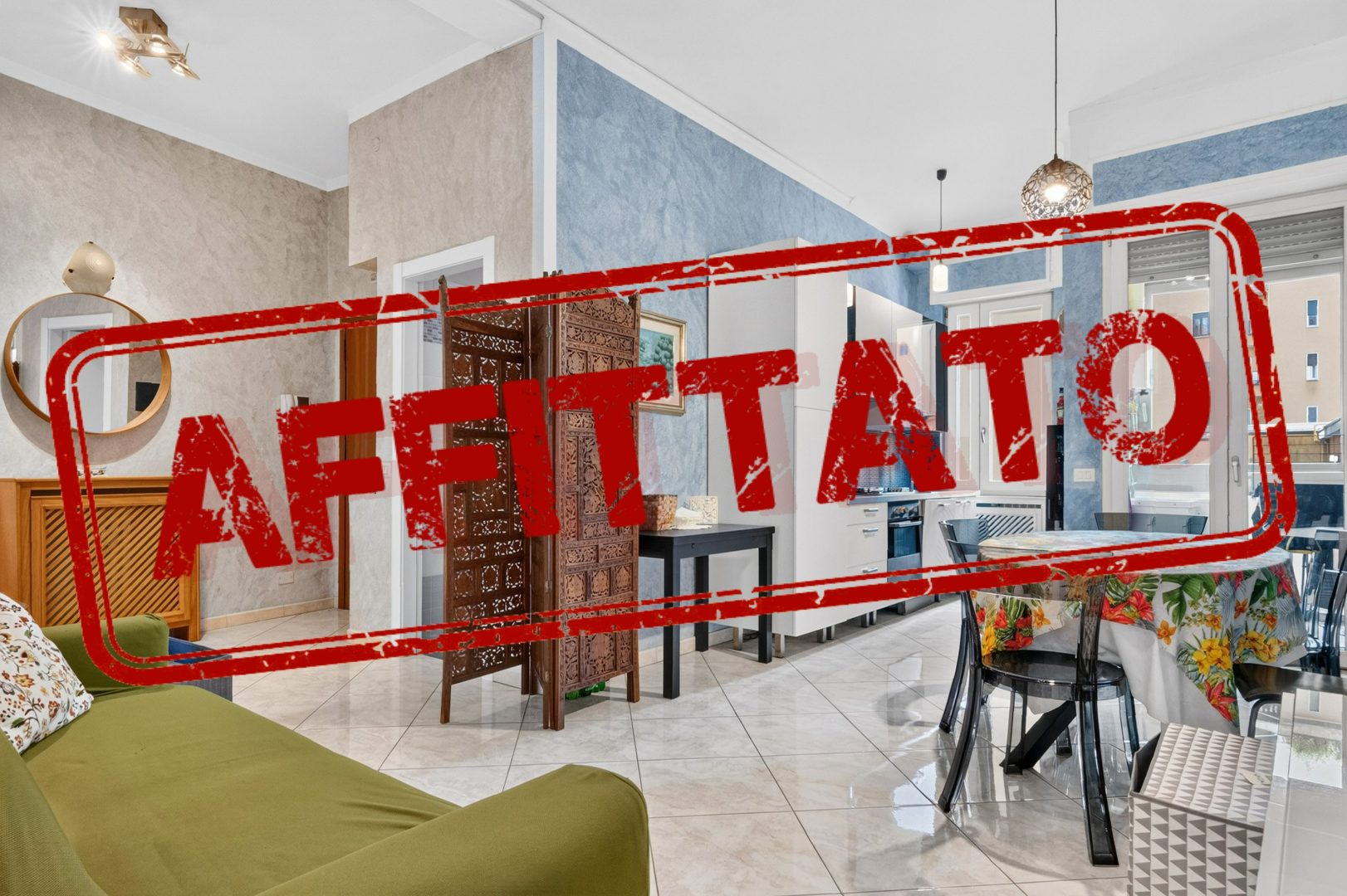 Porta Romana - Raffinato appartamento con tre balconi