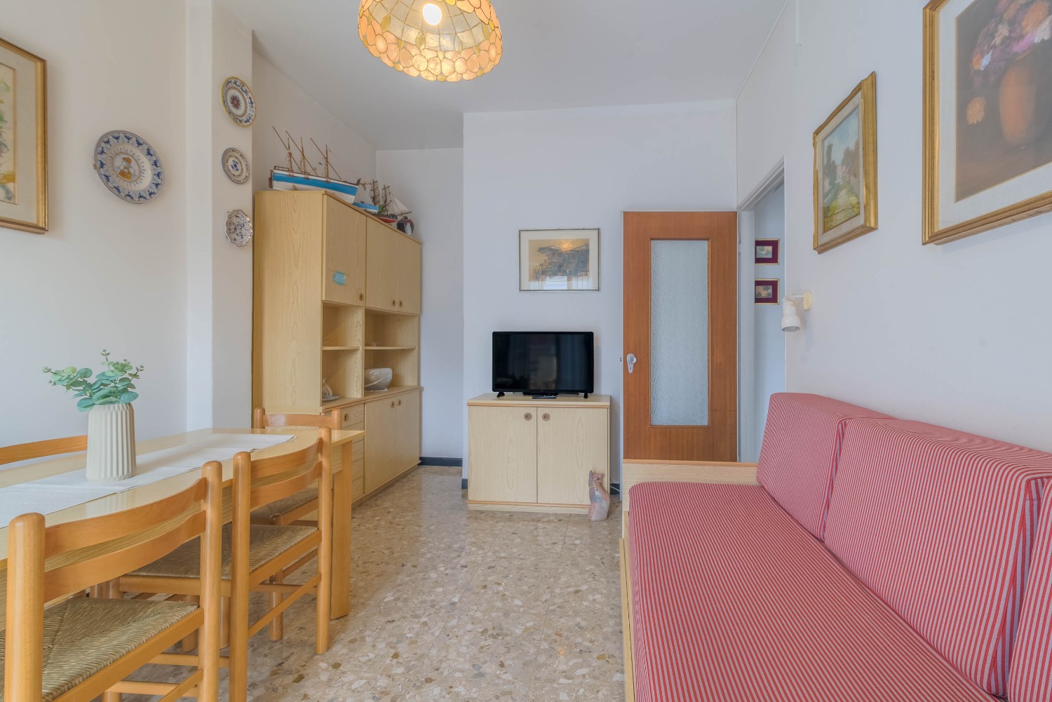 Gallery 7
