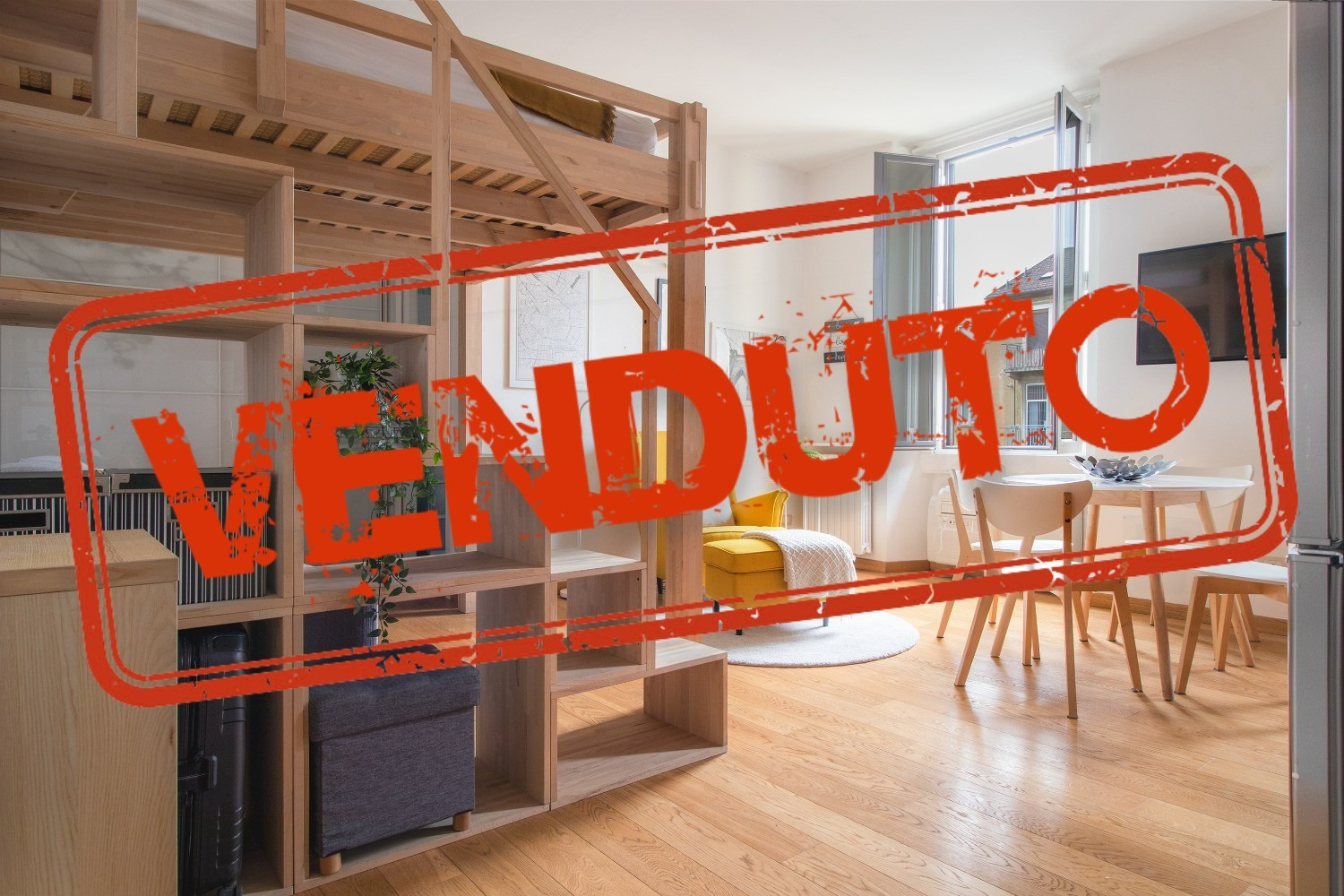 Monolocale piano alto in Porta Romana