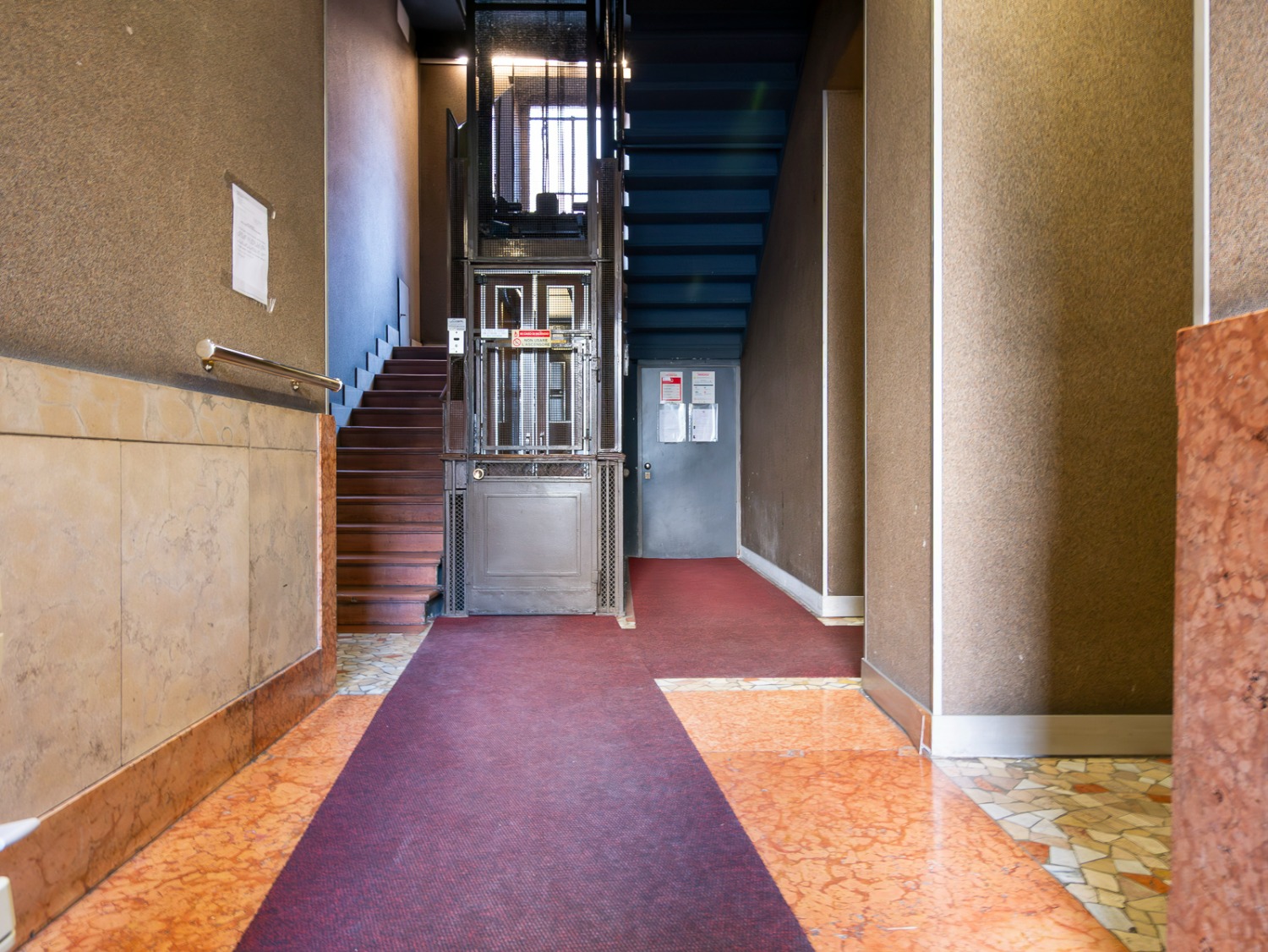 Gallery 7