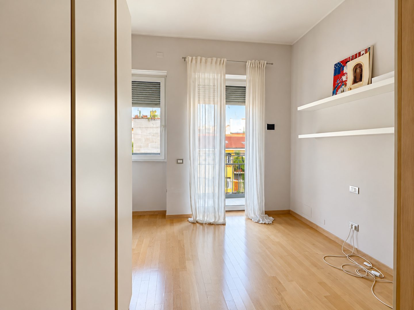 Gallery 7