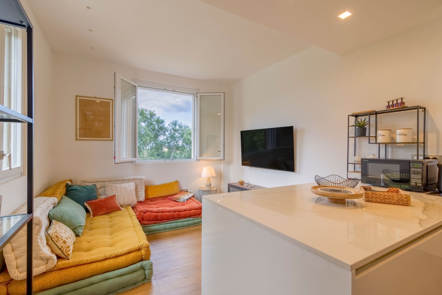 BILOCALE ZONA PIAMBOSCHI CON GIARDINO PRIVATO!