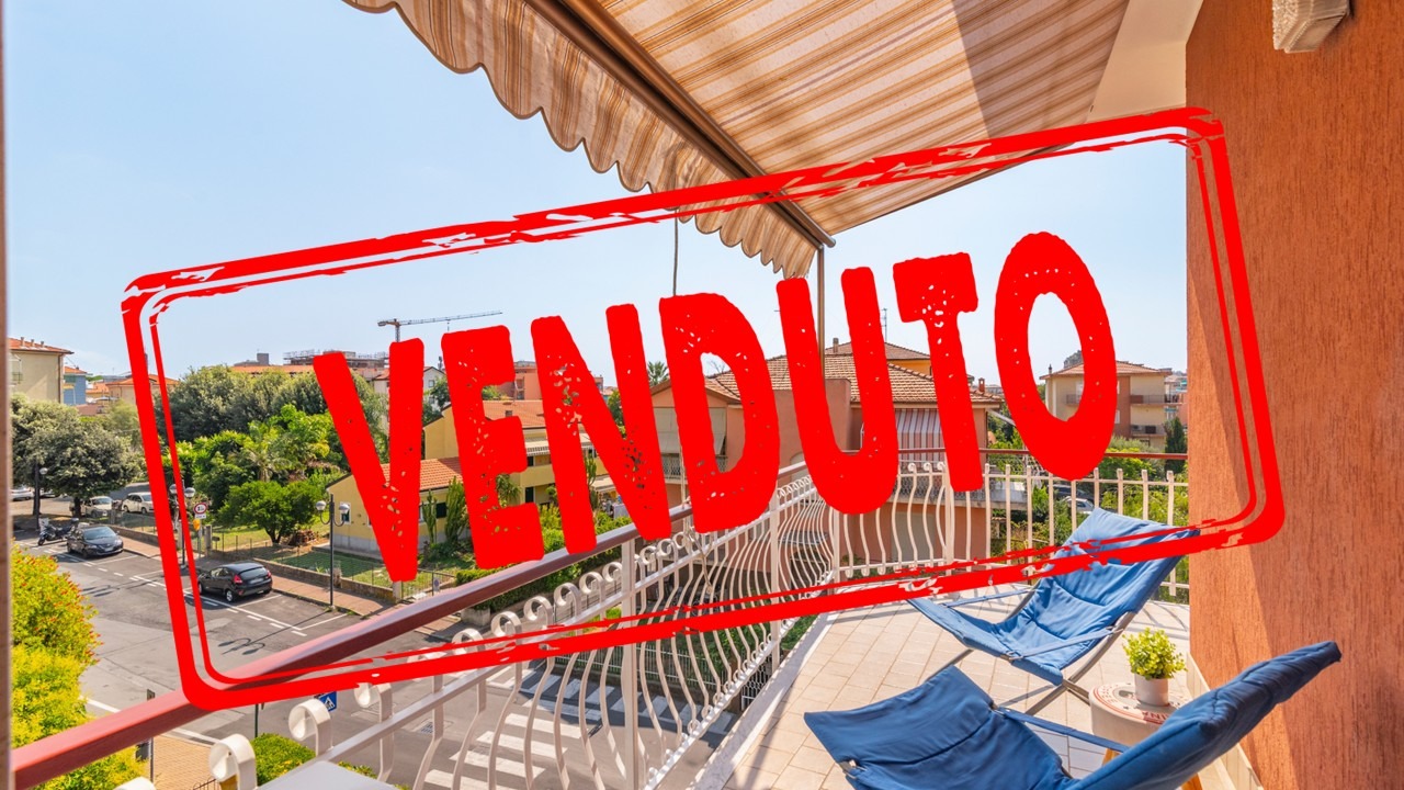 BILOCALE AL CONFINE CON LOANO, VIA GRAN SASSO