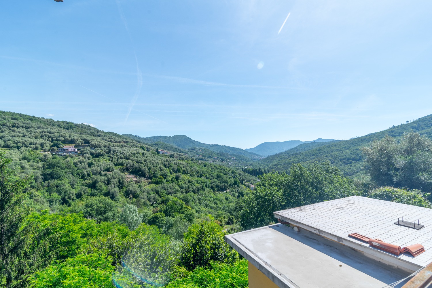 CASA INDIPENDENTE DA TERRA A CIELO A CASANOVA LERRONE!